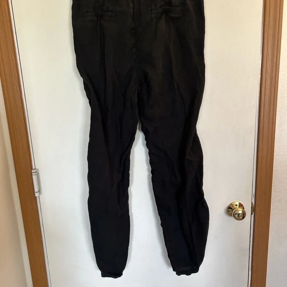 Caslon 100 % linen black pull on pants
